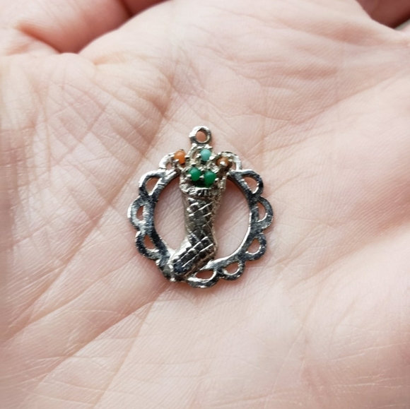 Vintage Christmas Stocking Sterling Silver Pendant - Picture 4 of 6